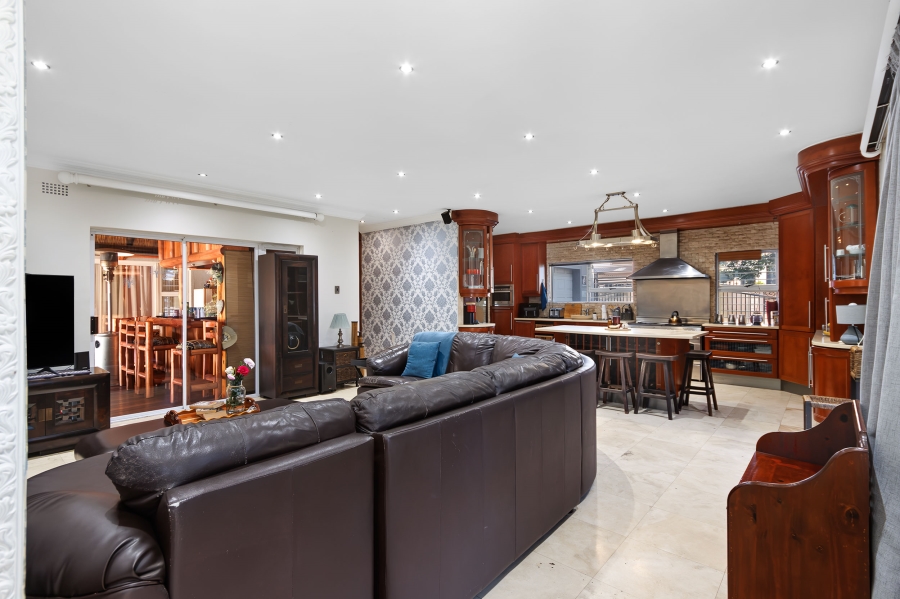 4 Bedroom Property for Sale in Goedehoop Western Cape